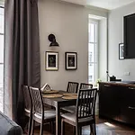 Wide&Bright two bedroom apartment